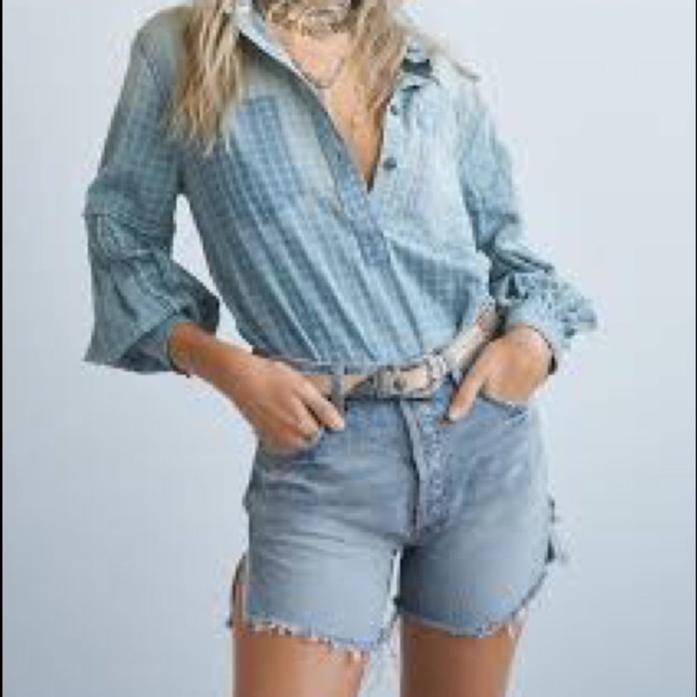 FREE PEOPLE Glacier Bay Button Down size small